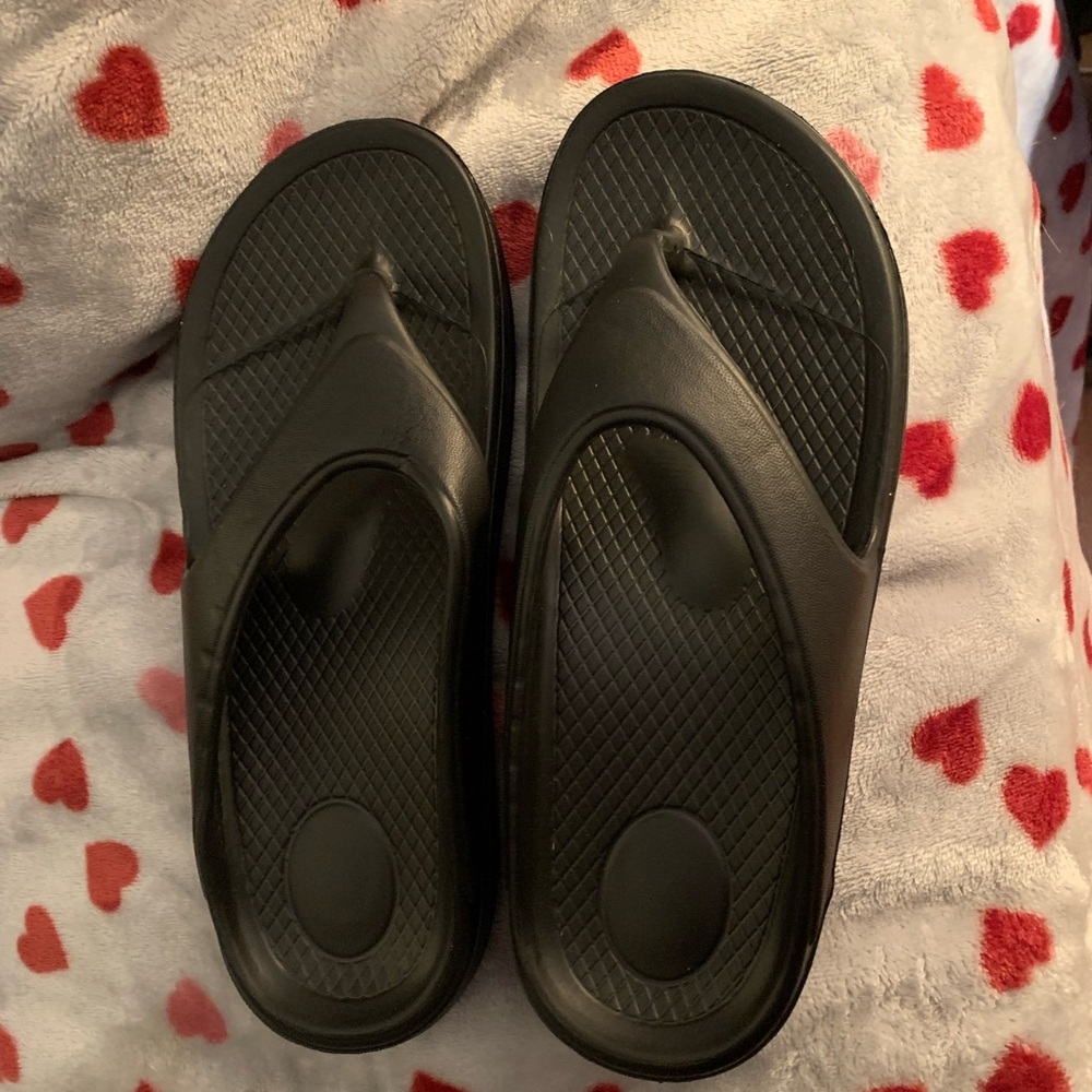 Orthopedic Black Flip Flop Sandals